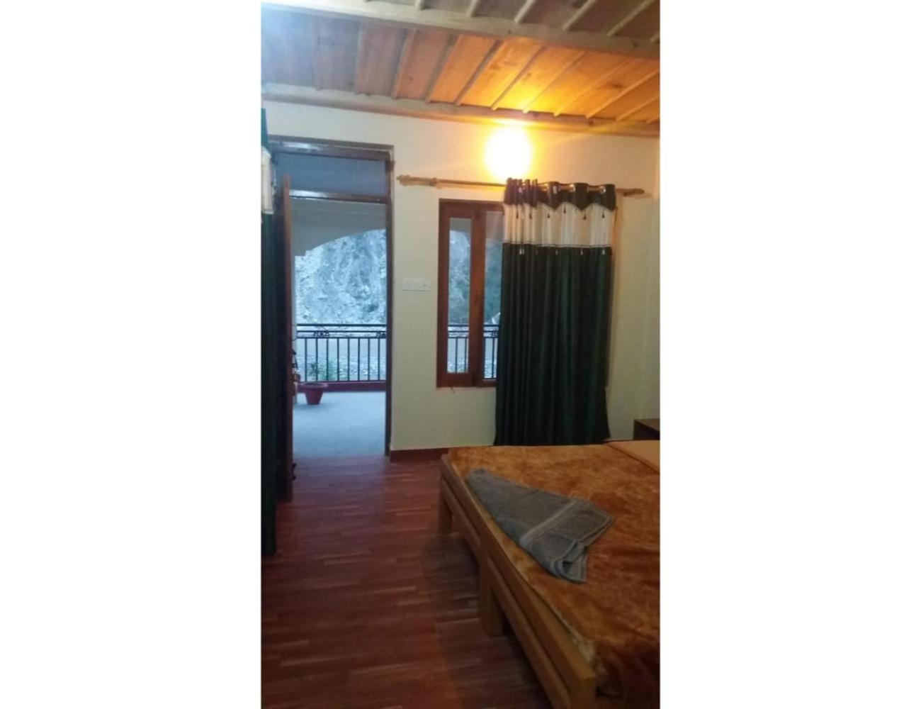Anand-Ganga Yoga Guesthouse, Nirakot Uttarkāshi Exterior foto